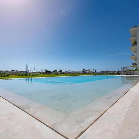 Cond Bayline - Safia - Pool - - - Gym - By Bedzy Apartament *