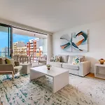 Cond Bayline - Safia - Pool - - - Gym - By Bedzy *