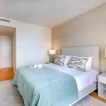 Cond Bayline - Safia - Pool - - - Gym - By Bedzy 公寓 Armação de Pêra