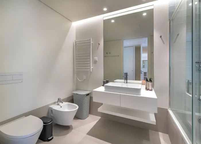 Cond Bayline - Safia - Pool - - - Gym - By Bedzy Apartament